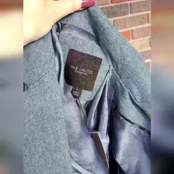 The limited collection gray blazer size 0 - Picture 11 of 16